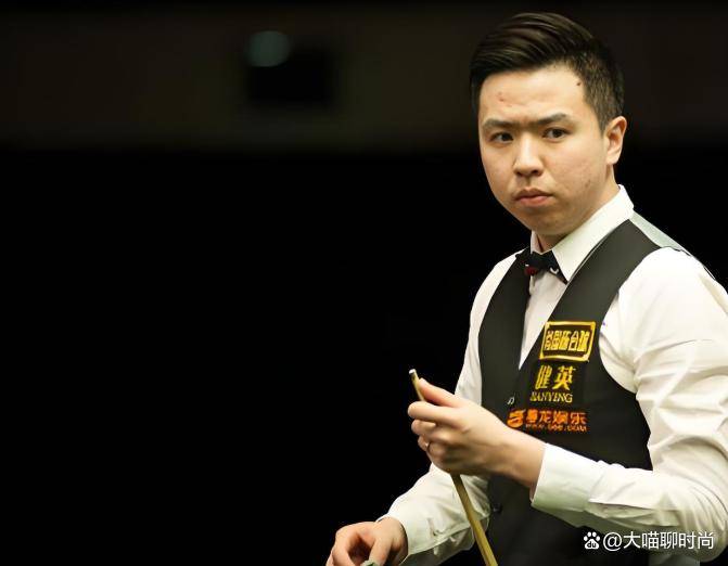 曼联也紧盯 曼联也紧盯