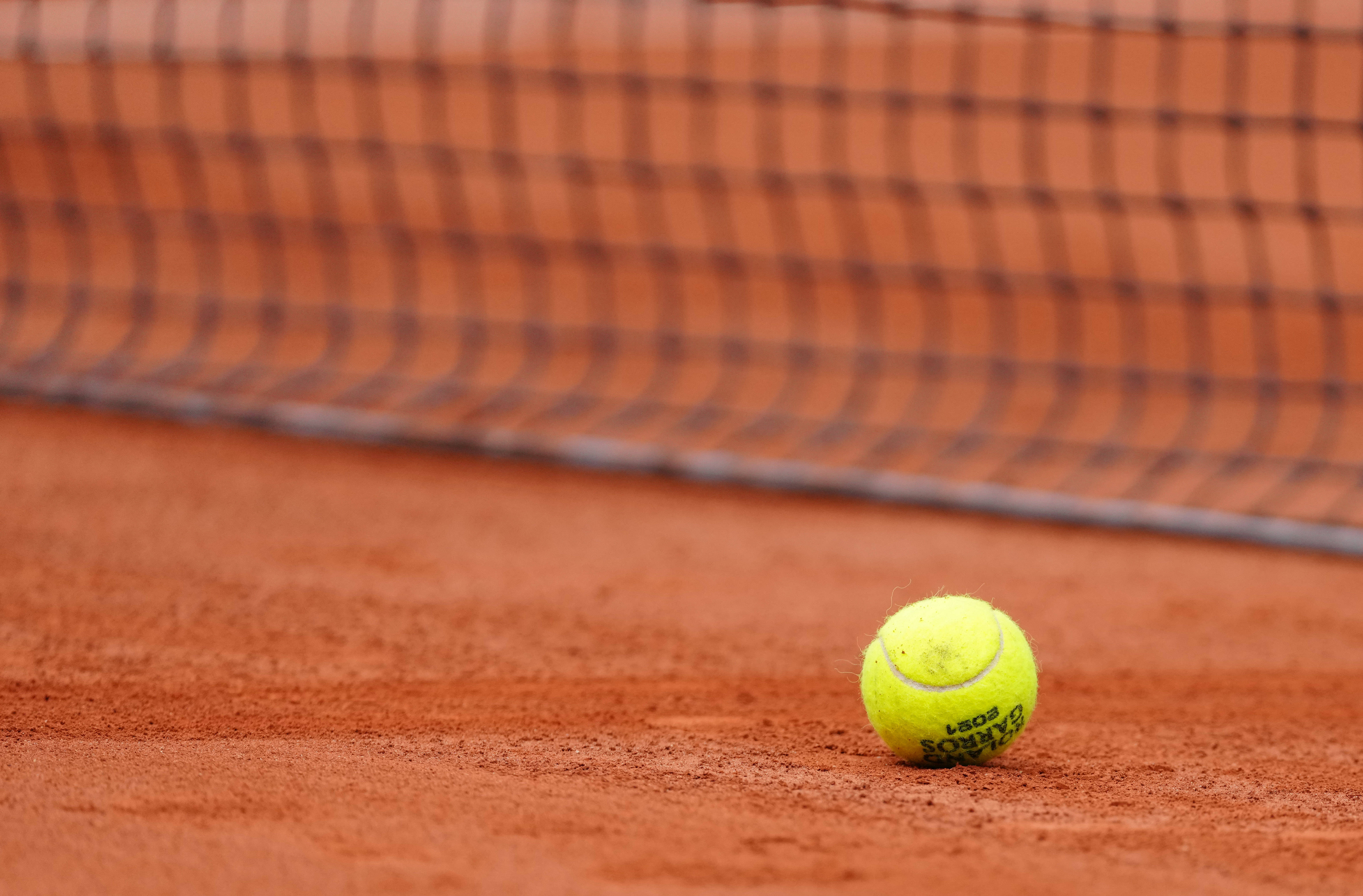 讨的案例发 讨的案例发