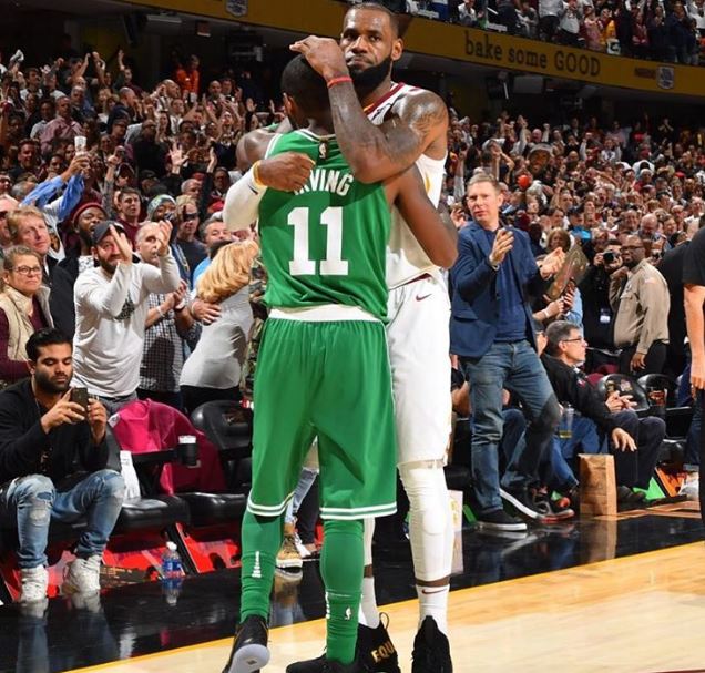 中路抛投结 中路抛投结