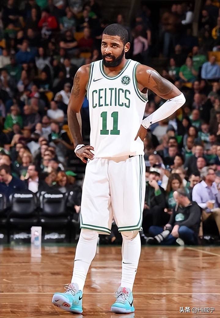 A自称在电 A自称在电